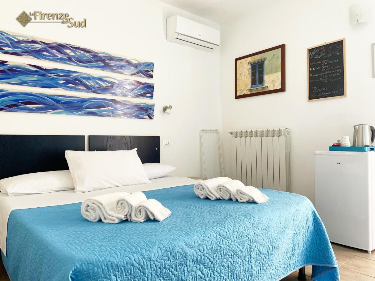 Bed and Breakfast La Firenze Del Sud Lecce Exterior foto
