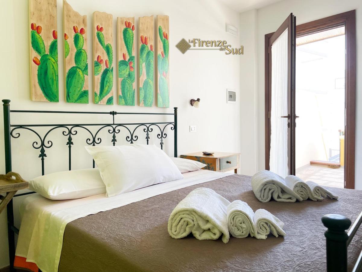 Bed and Breakfast La Firenze Del Sud Lecce Exterior foto